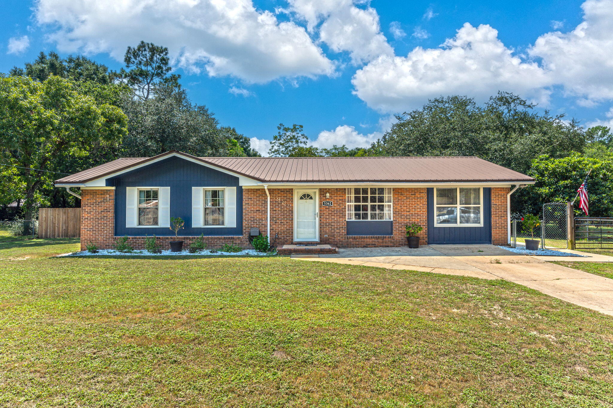 NO RECORDED SUBDIVISION - Residential Lease