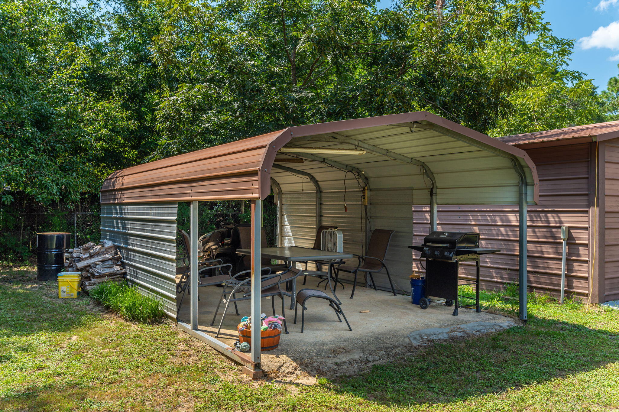 NO RECORDED SUBDIVISION - Residential Lease