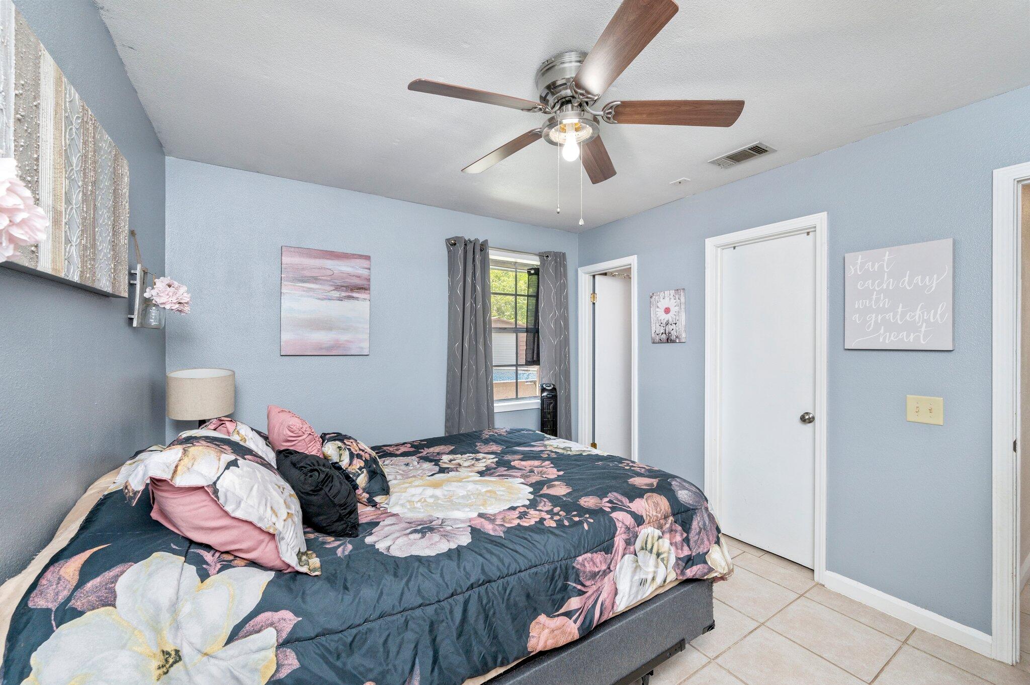 NO RECORDED SUBDIVISION - Residential Lease