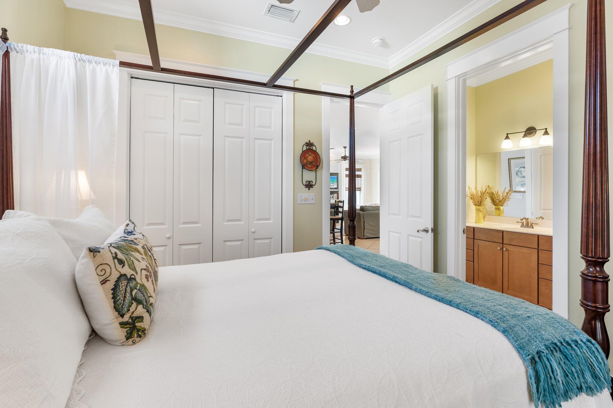 CRYSTAL BEACH - Residential