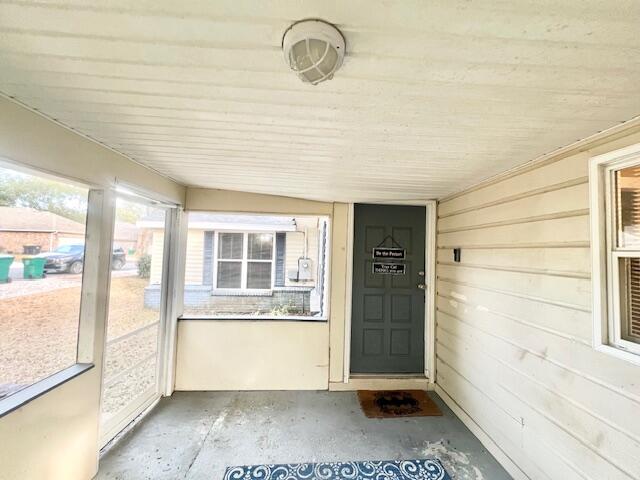 Pinecrest 2 - Residential Lease