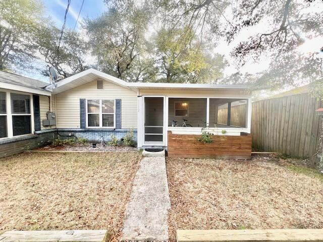 Pinecrest 2 - Residential Lease