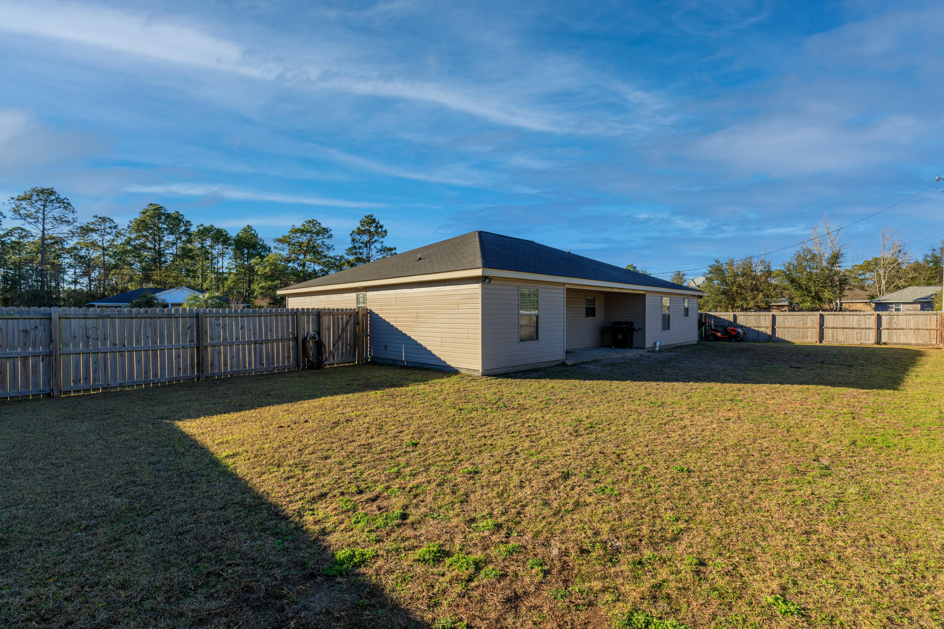NAVARRE S/D 2ND ADDN - Residential