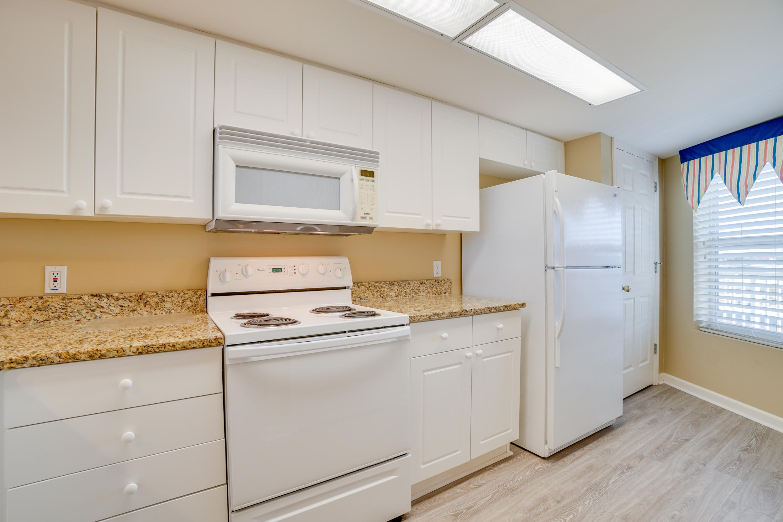 SEACREST CONDOMINIUMS - Residential