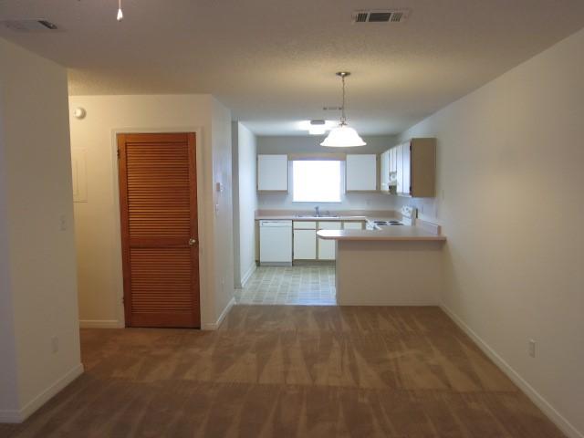 BRADFORD PLACE APT S/D - Residential Lease