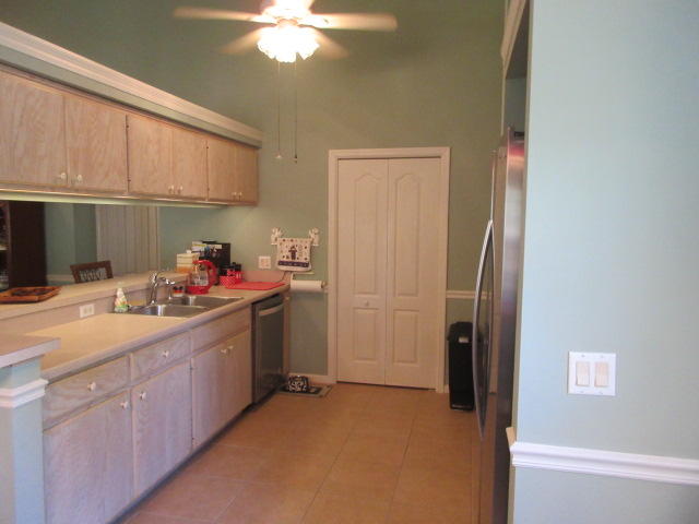 EMERALD WALK - Residential