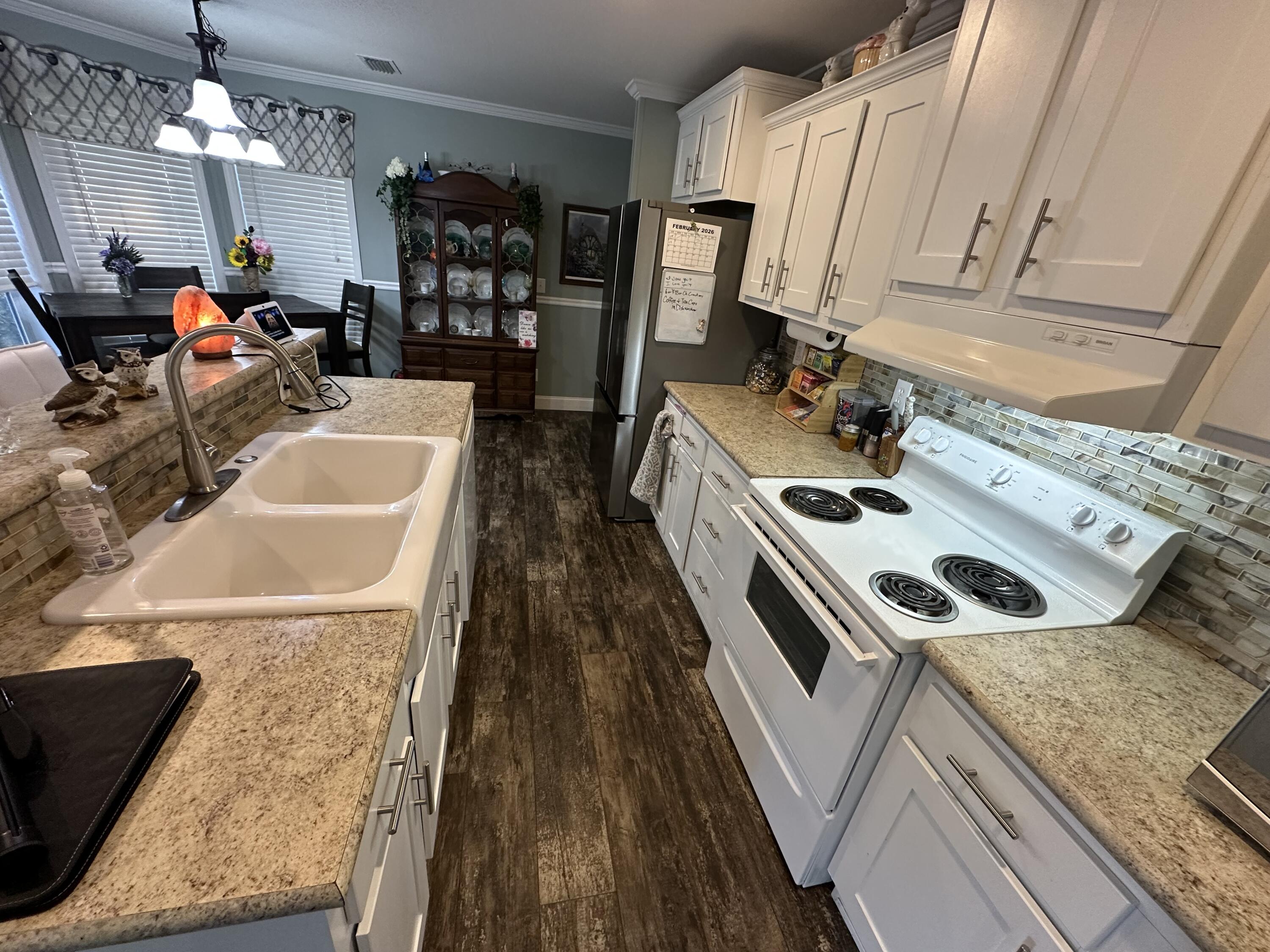 NO RECORDED SUBDIVISION - Residential