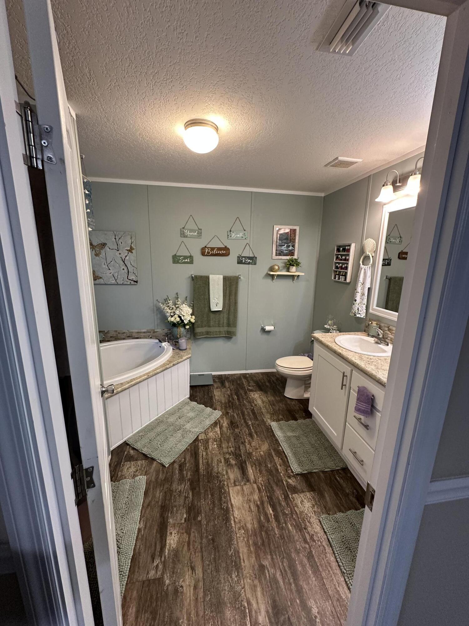 NO RECORDED SUBDIVISION - Residential