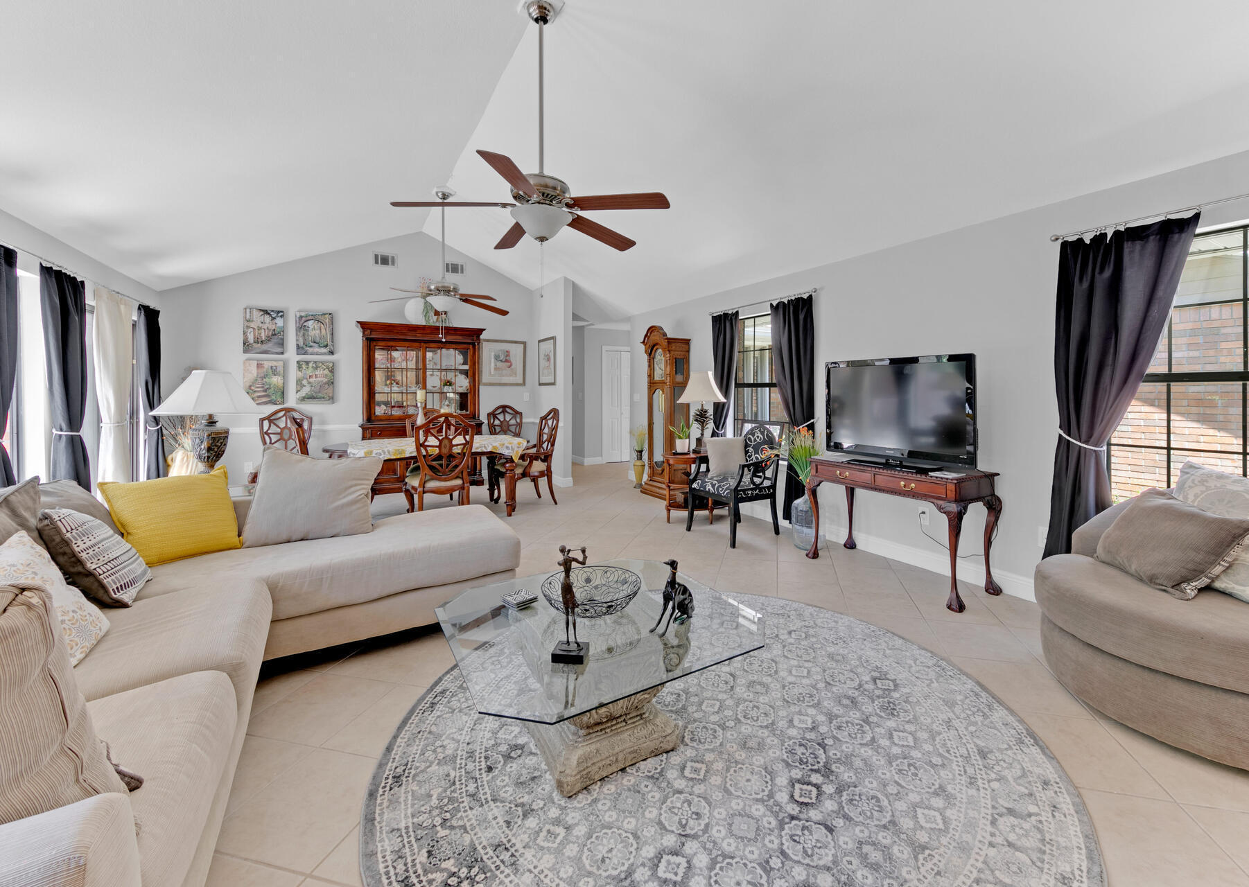 RAINTREE ESTATES - Residential