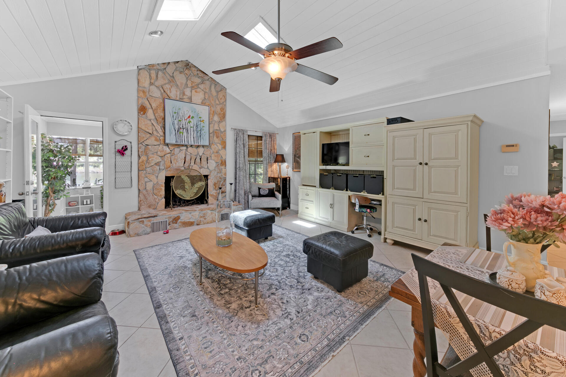 RAINTREE ESTATES - Residential