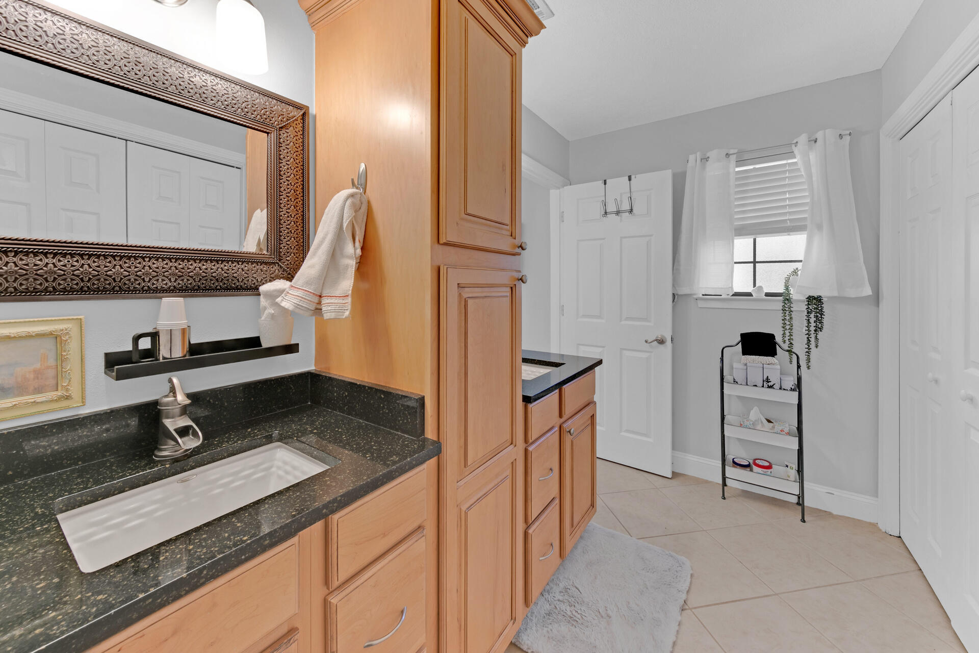RAINTREE ESTATES - Residential