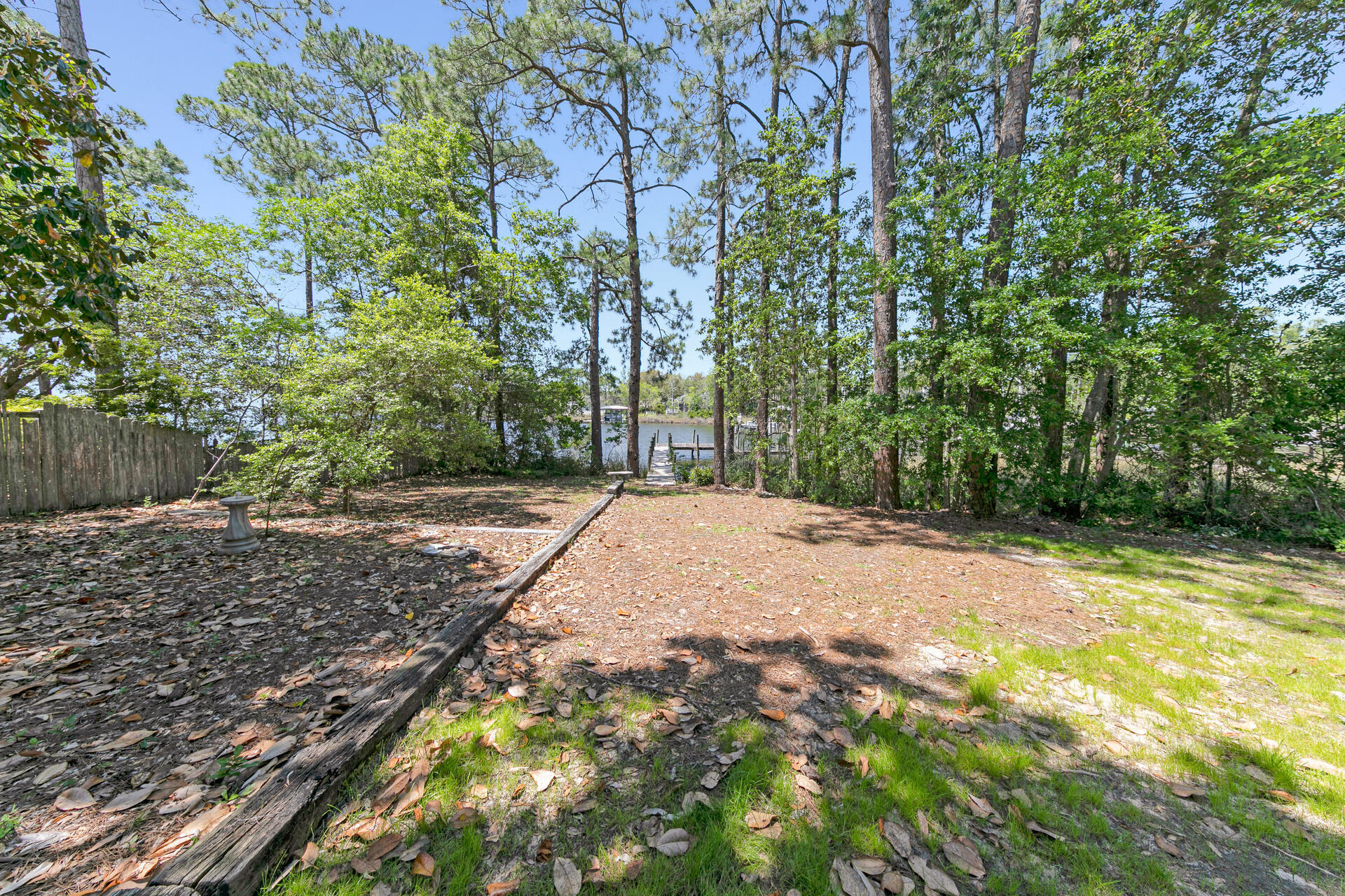 RAINTREE ESTATES - Residential