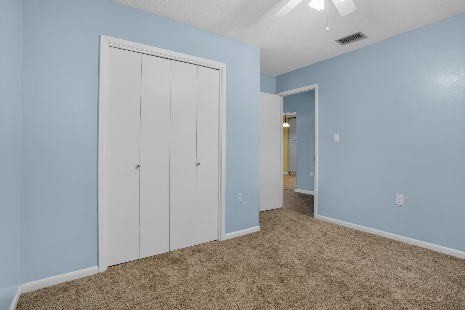 KELLY HILL ESTATES - Residential Lease