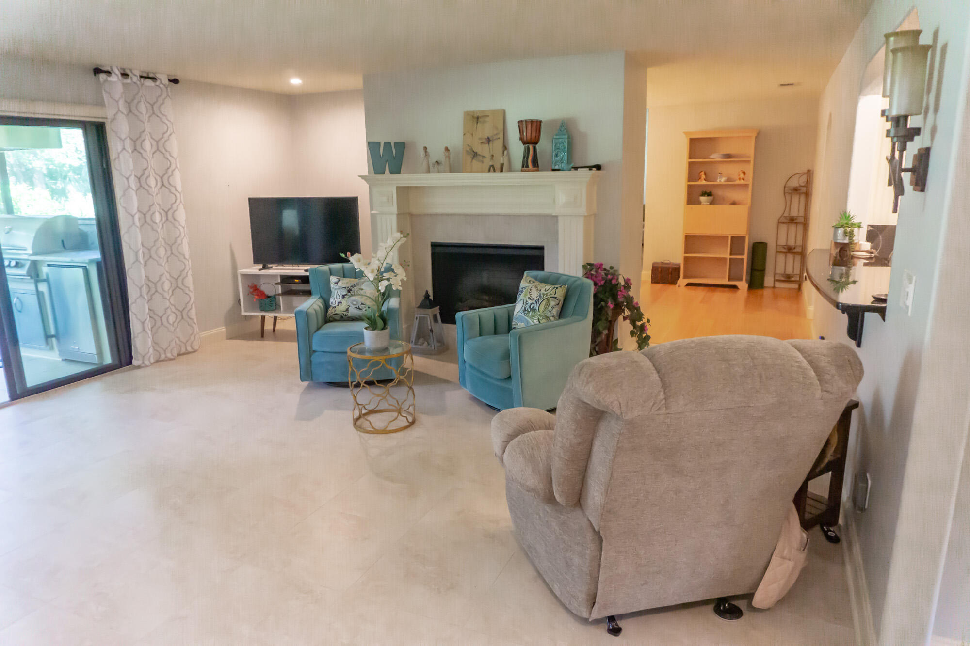 GOLF VIEW - Residential