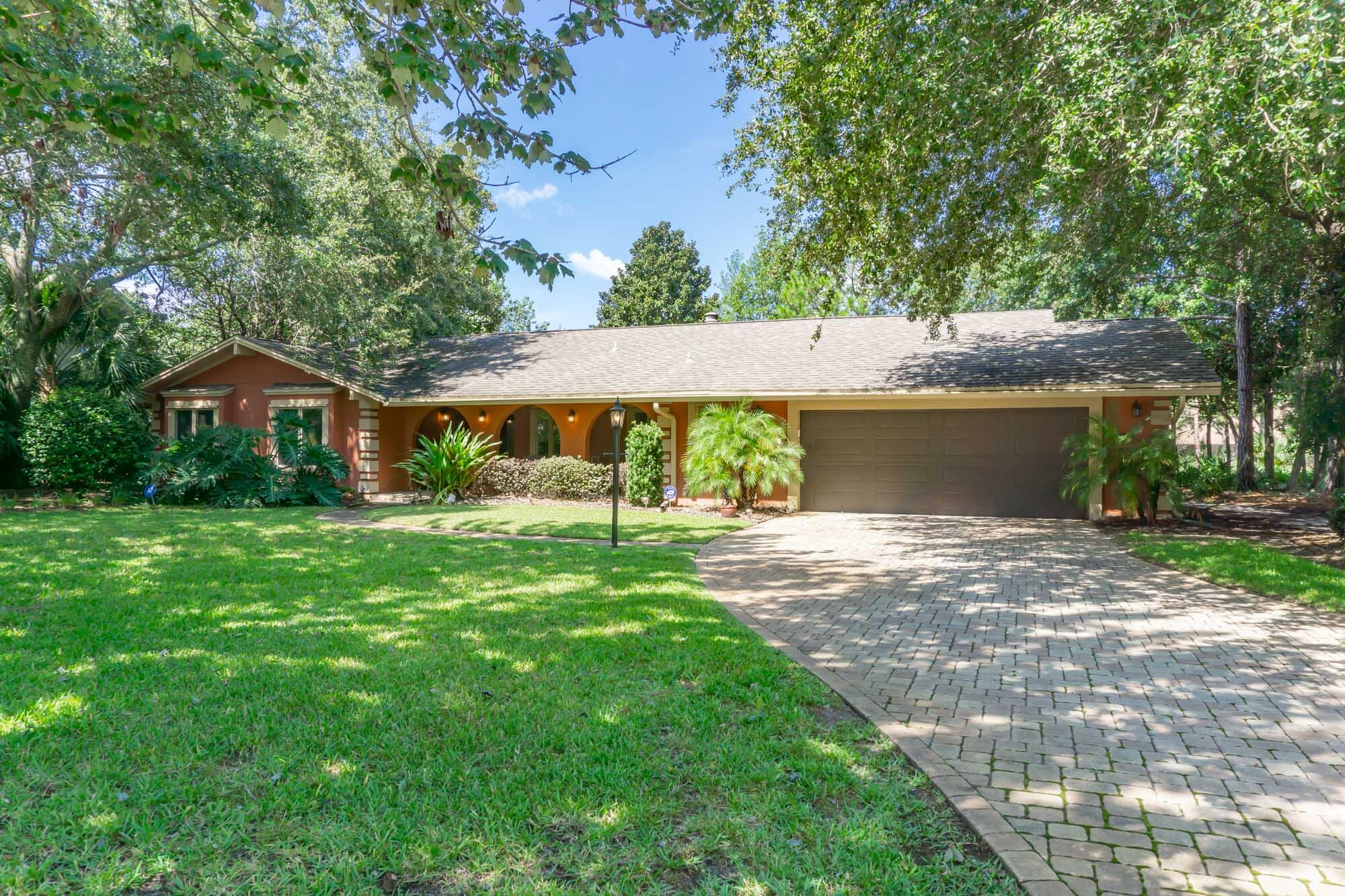 GOLF VIEW - Residential