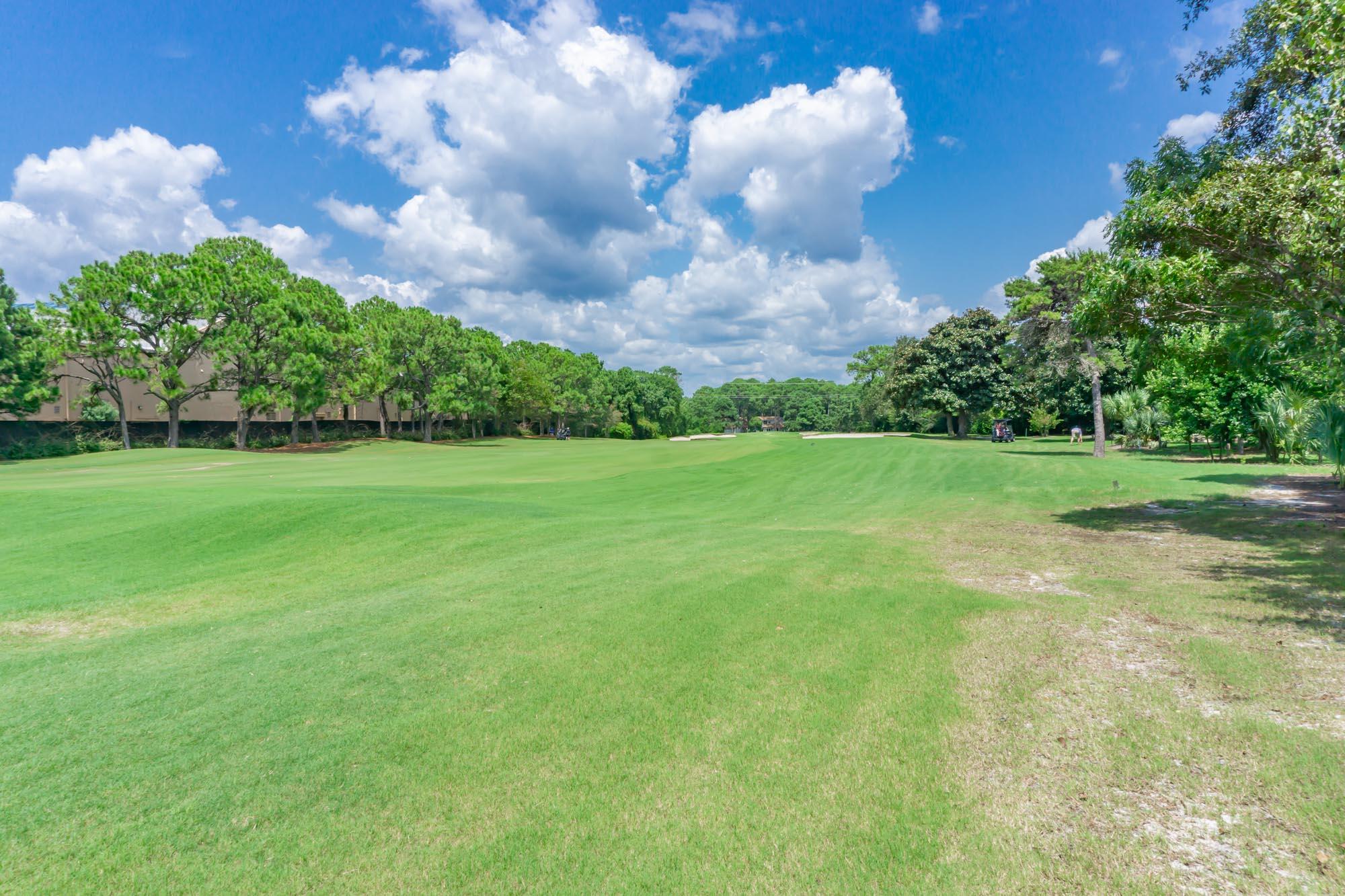 GOLF VIEW - Residential