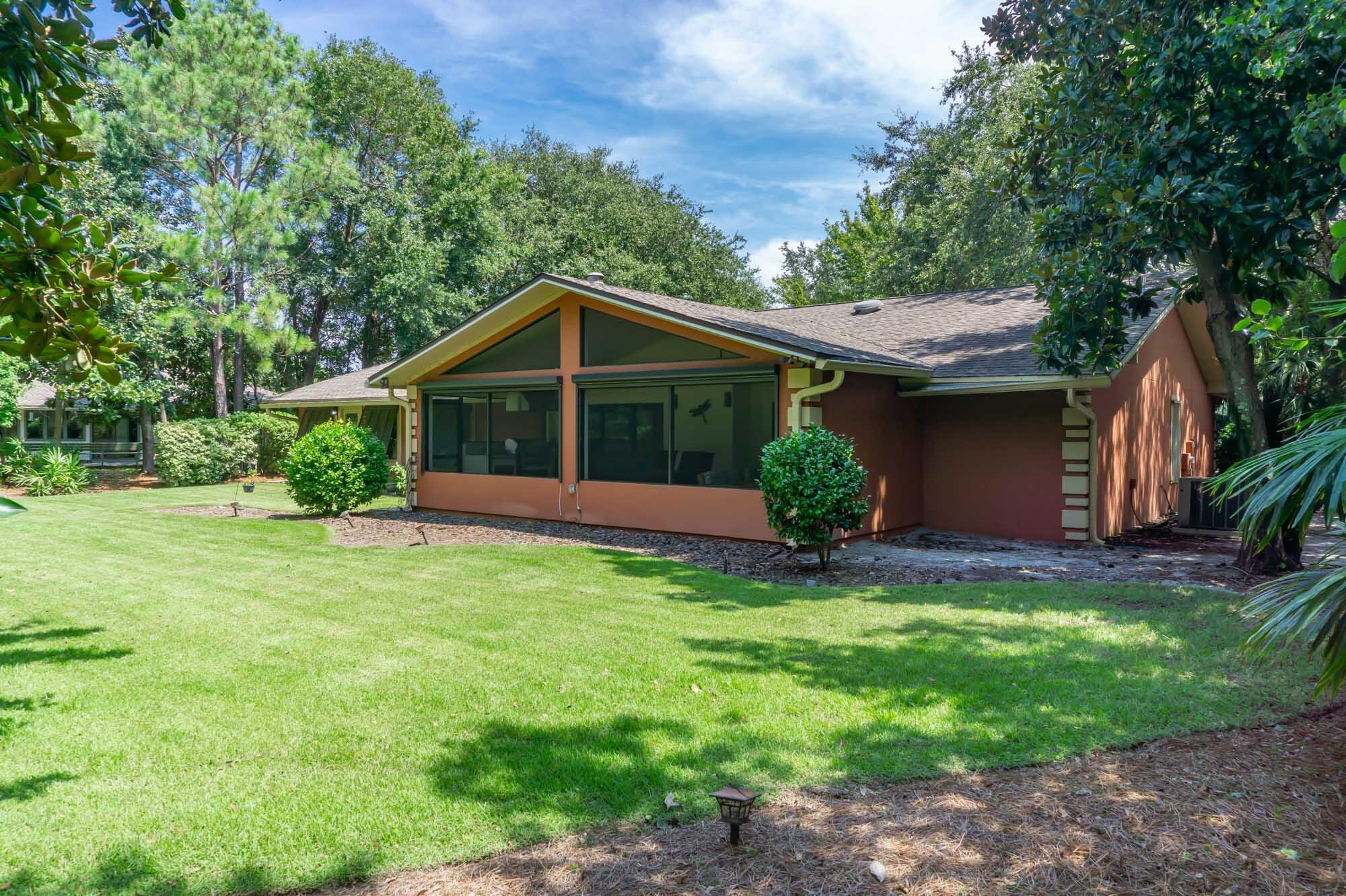 GOLF VIEW - Residential