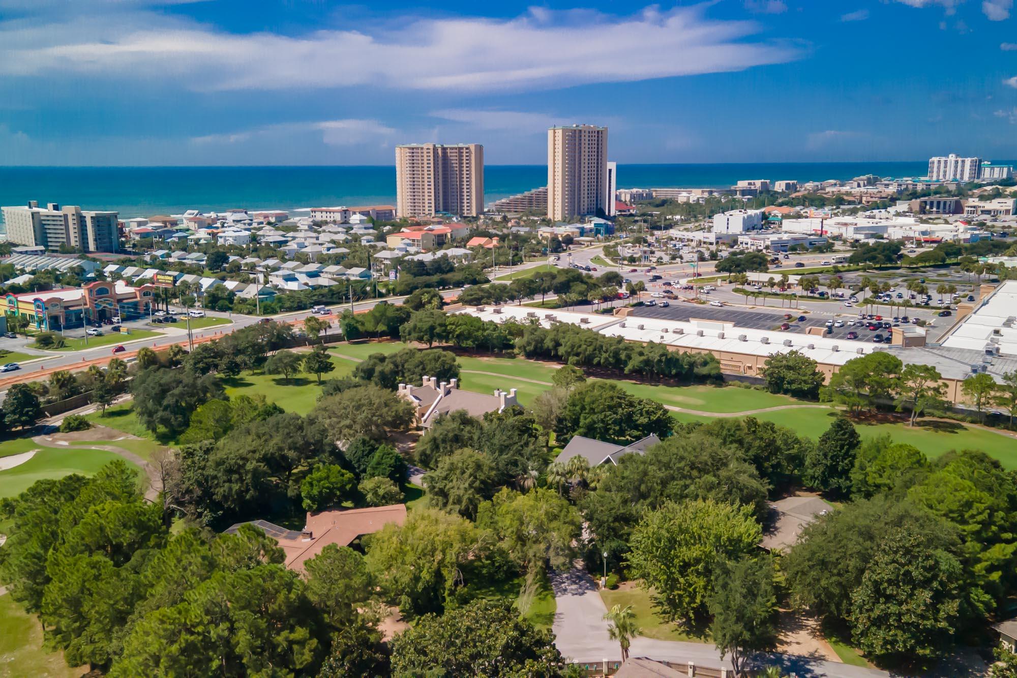 GOLF VIEW - Residential