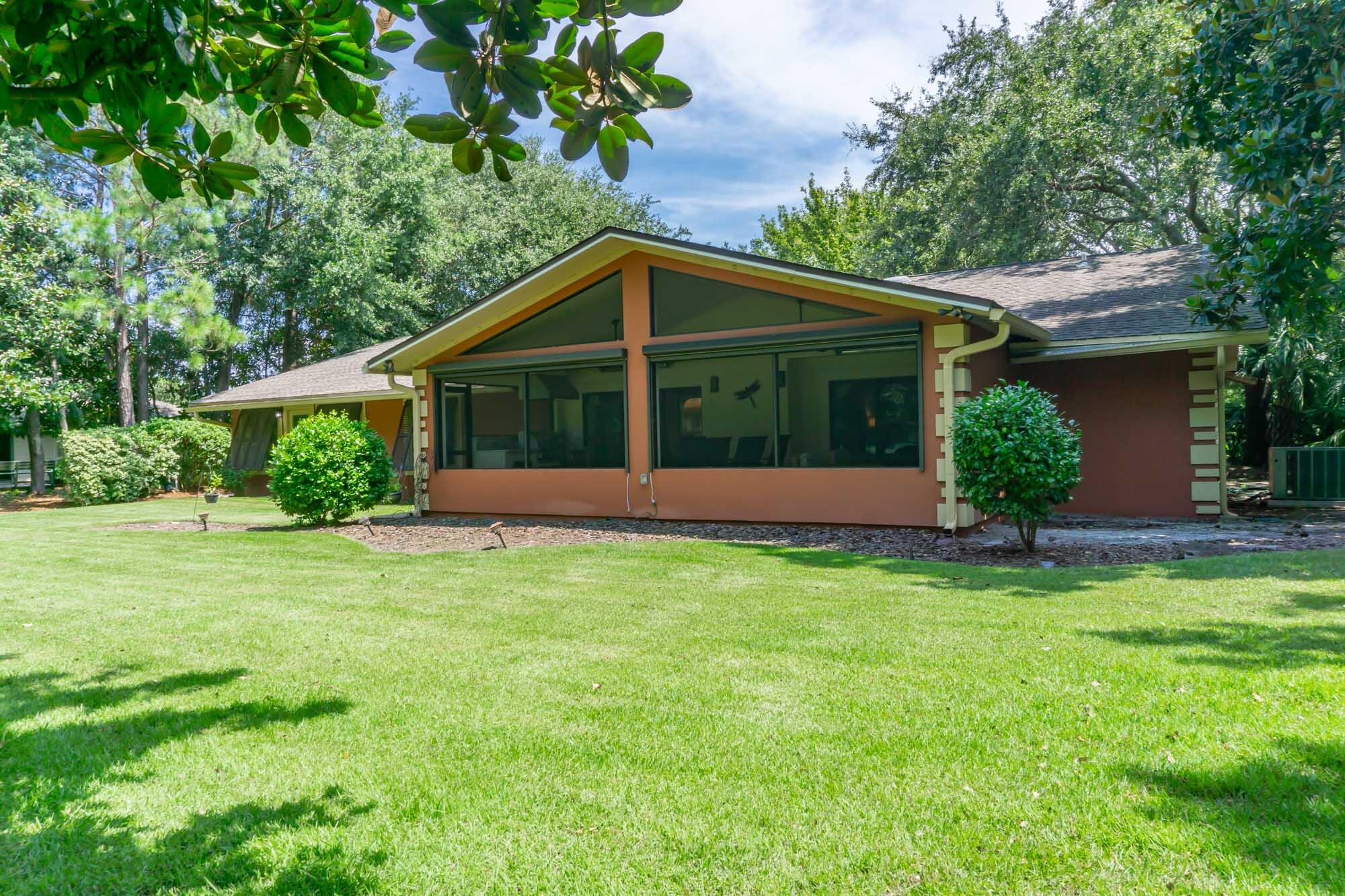 GOLF VIEW - Residential