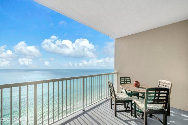 PALAZZO CONDOMINIUM - Residential