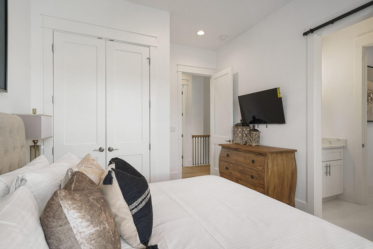 Leisure Lane - Residential