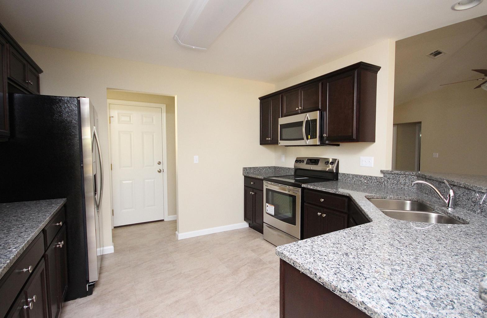 FLORIDA HEIGHTS - Residential Lease