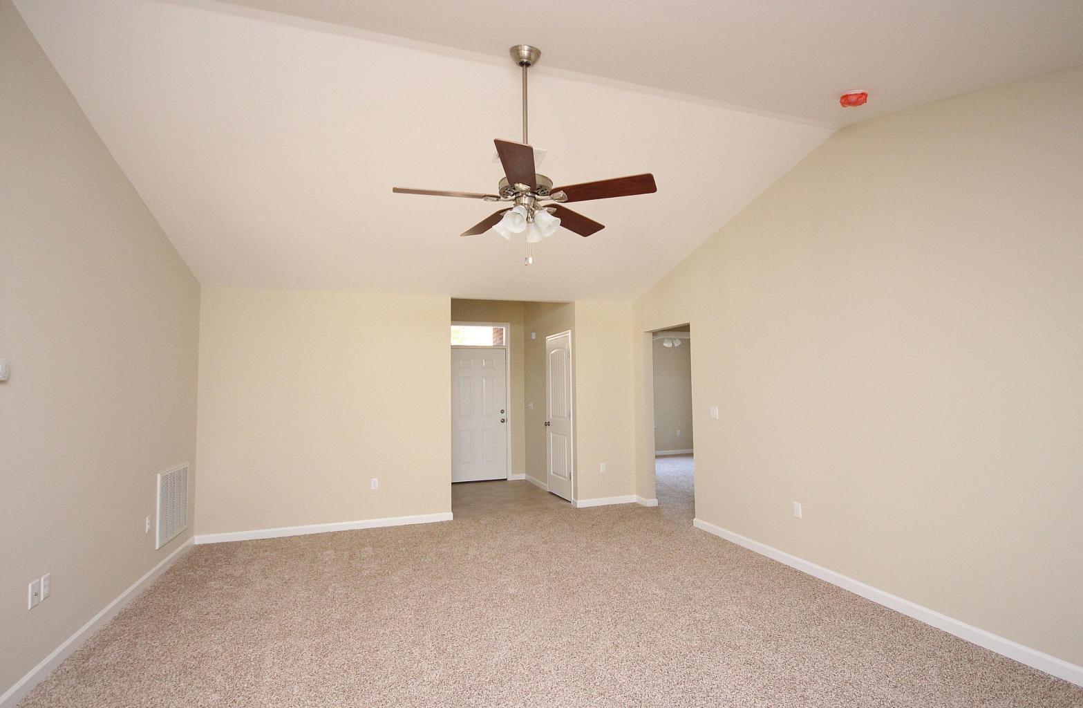 FLORIDA HEIGHTS - Residential Lease