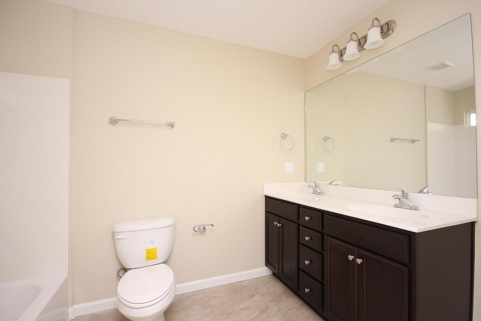 FLORIDA HEIGHTS - Residential Lease