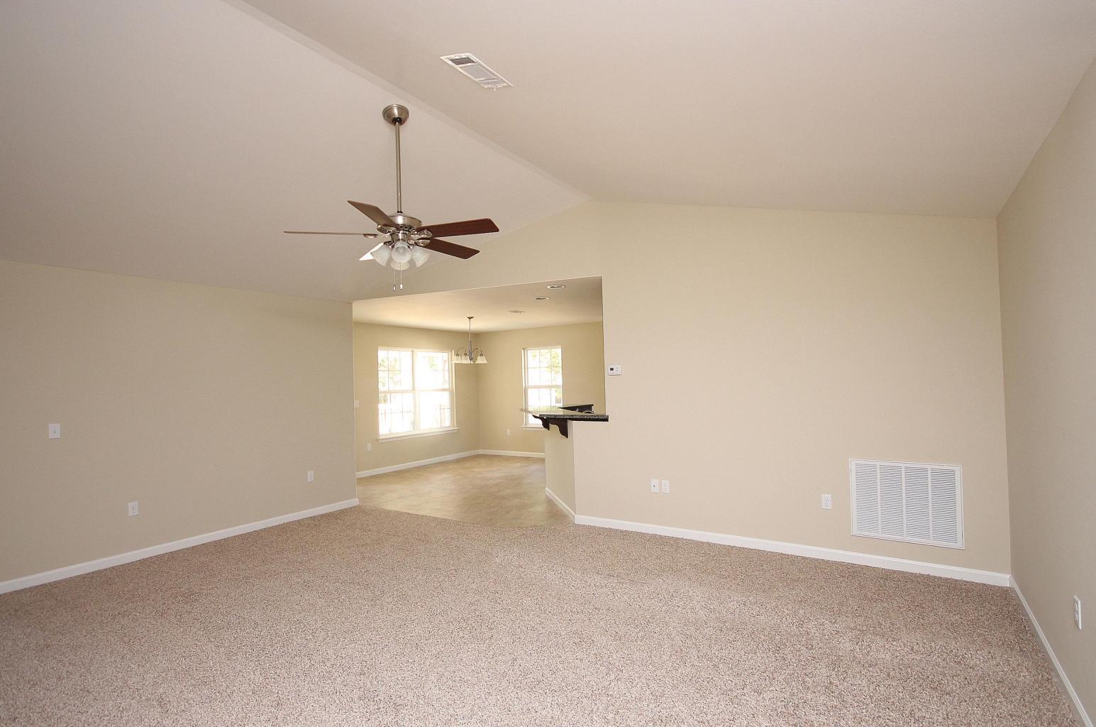 FLORIDA HEIGHTS - Residential Lease