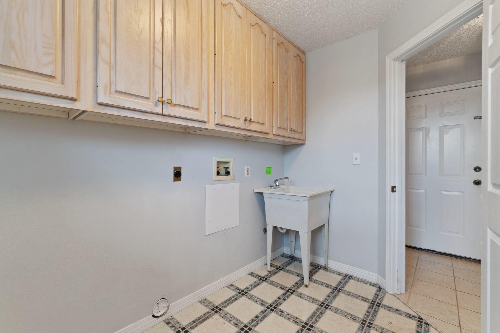 SKY PARK ESTATES S/D - Residential