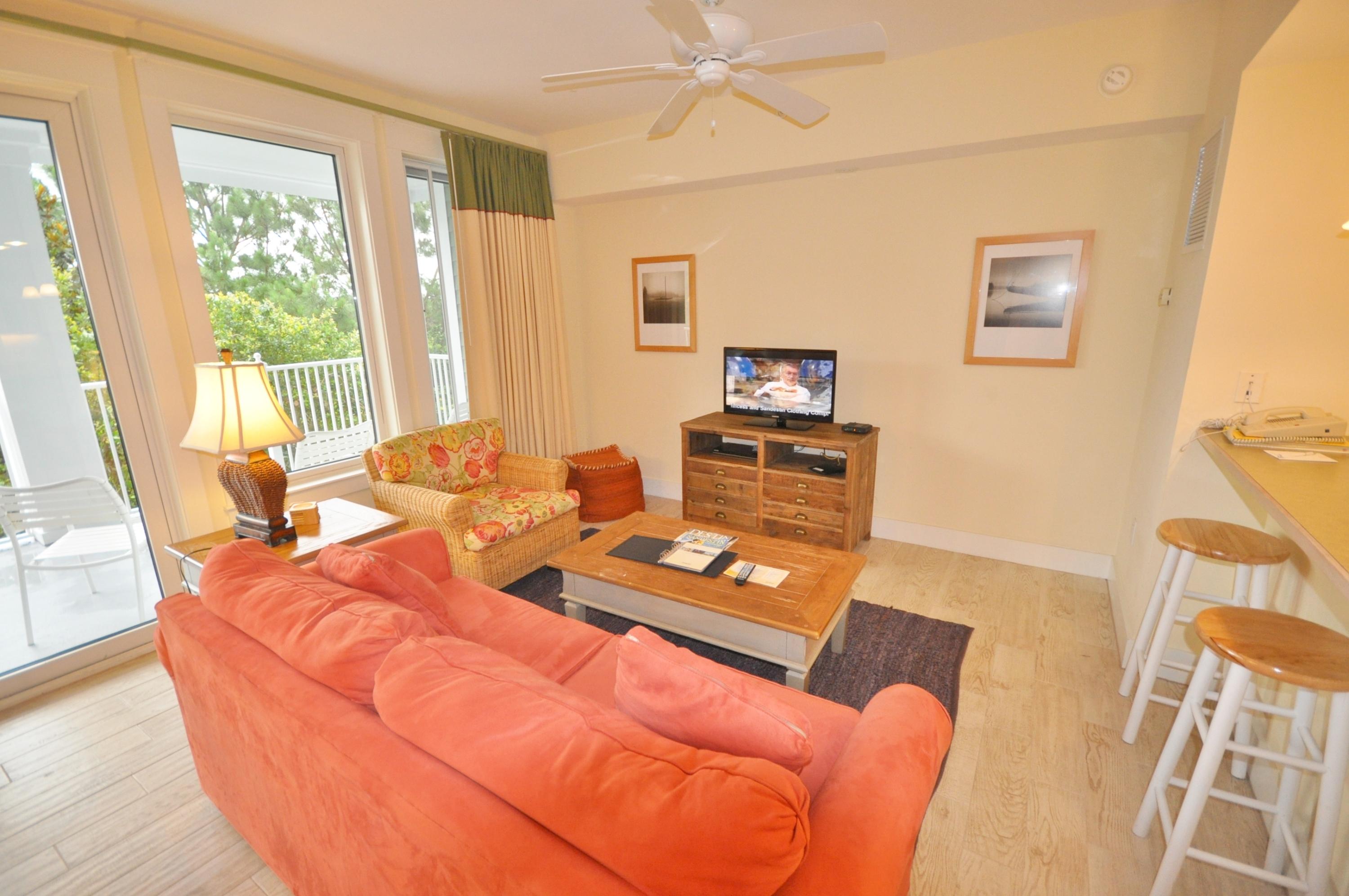 PILOT HOUSE - Residential Lease