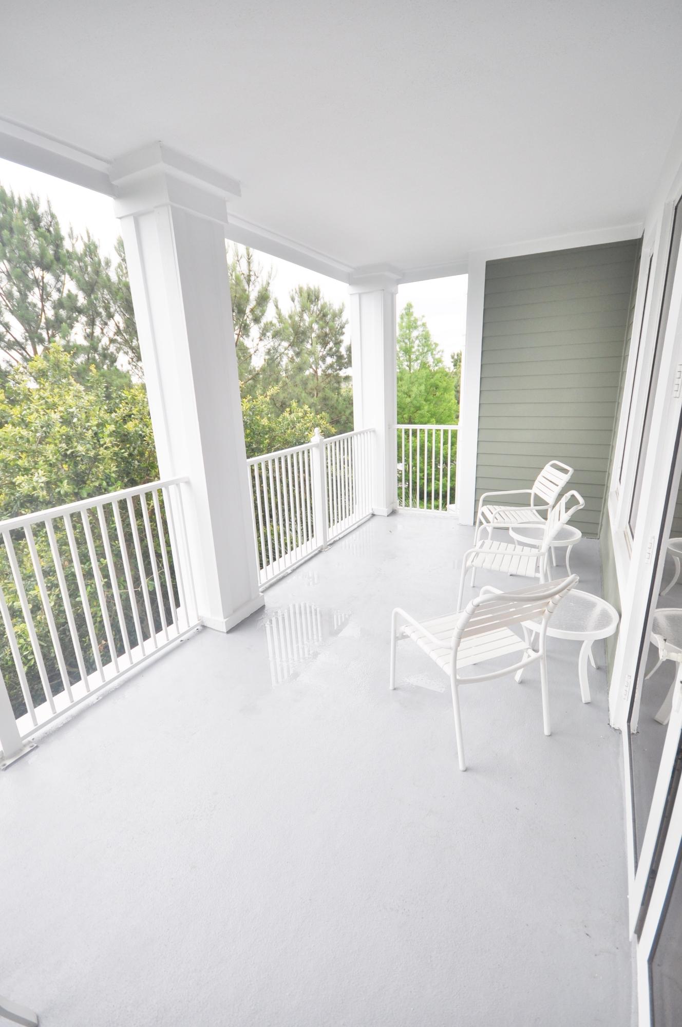 PILOT HOUSE - Residential Lease