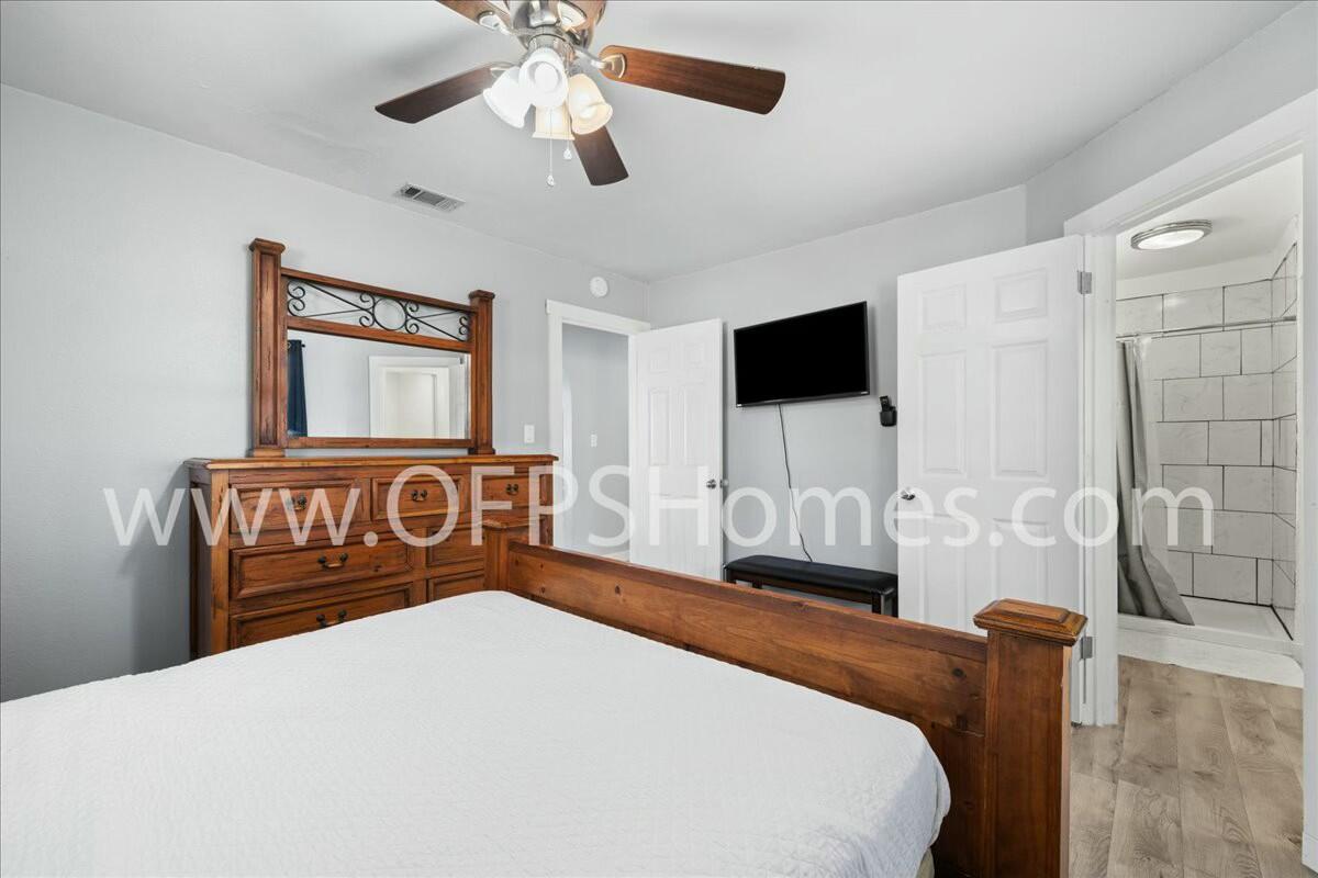 MULLET CREEK - Residential Lease