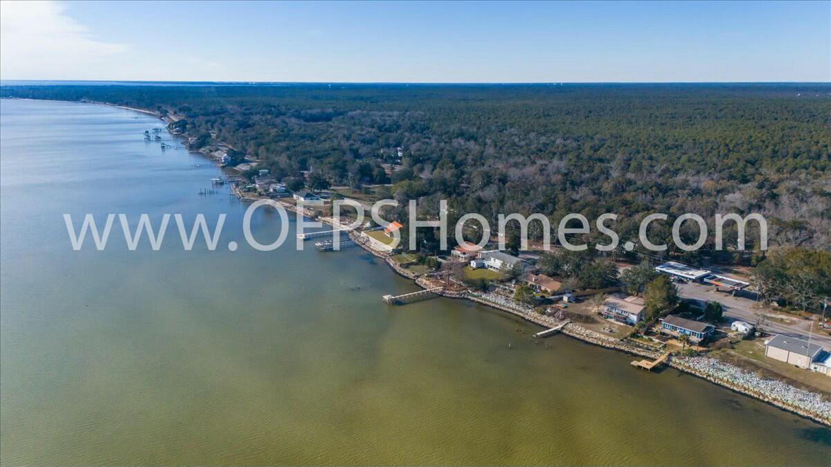MULLET CREEK - Residential Lease