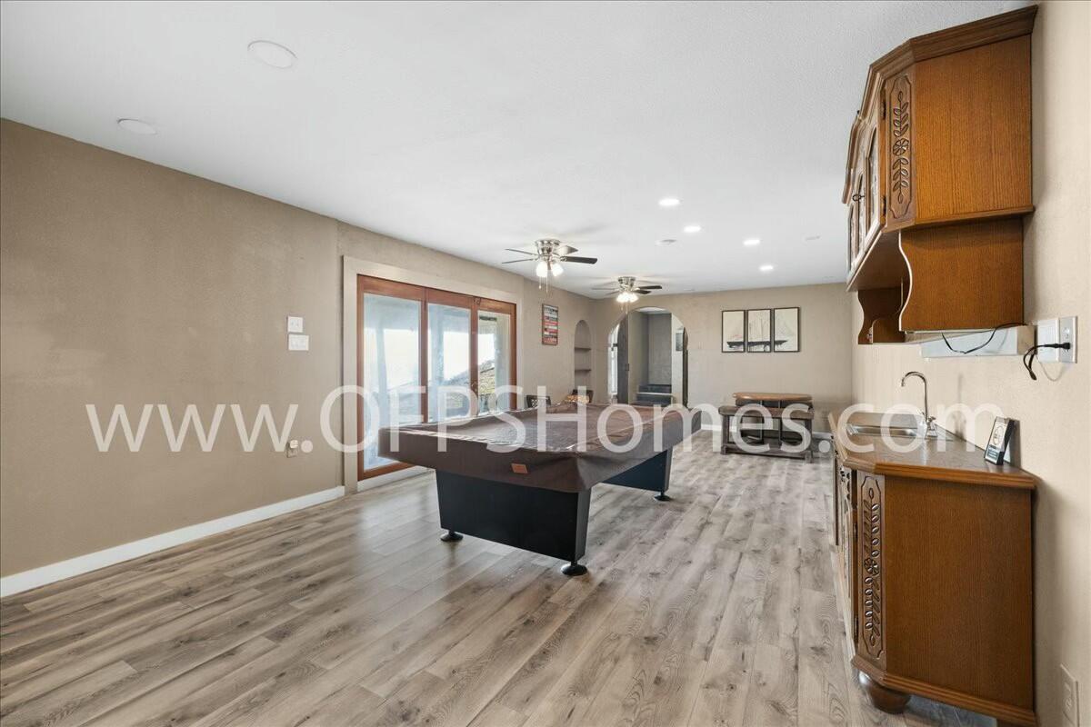 MULLET CREEK - Residential Lease