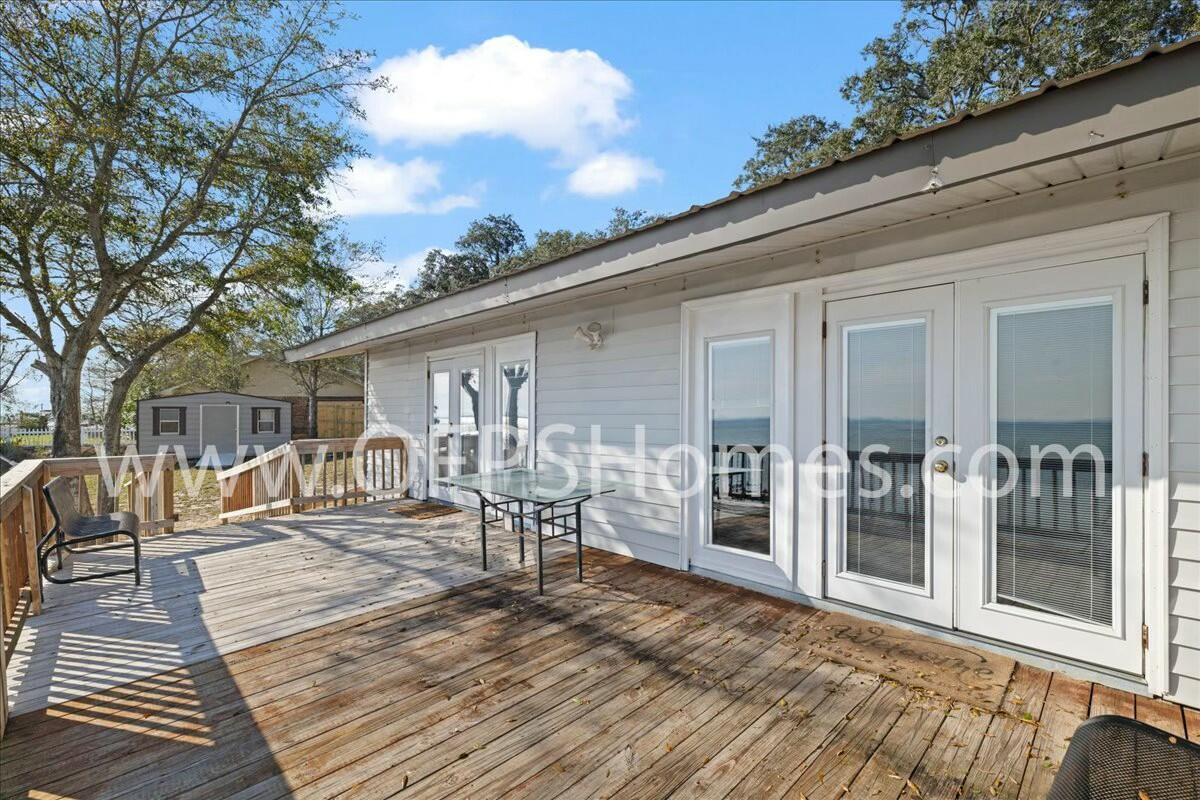 MULLET CREEK - Residential Lease