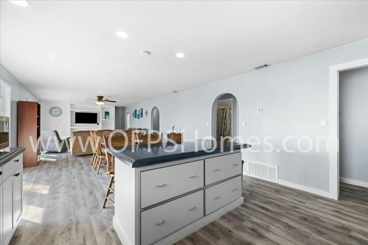 MULLET CREEK - Residential Lease