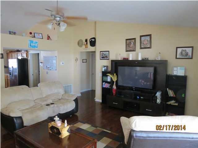 REDSTONE ESTATES - Residential Lease