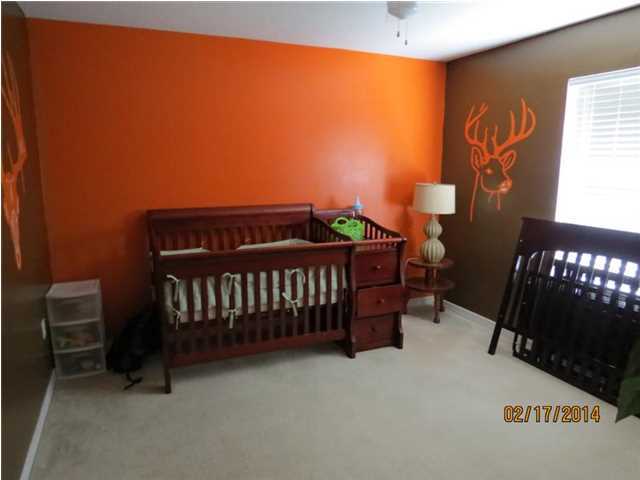 REDSTONE ESTATES - Residential Lease