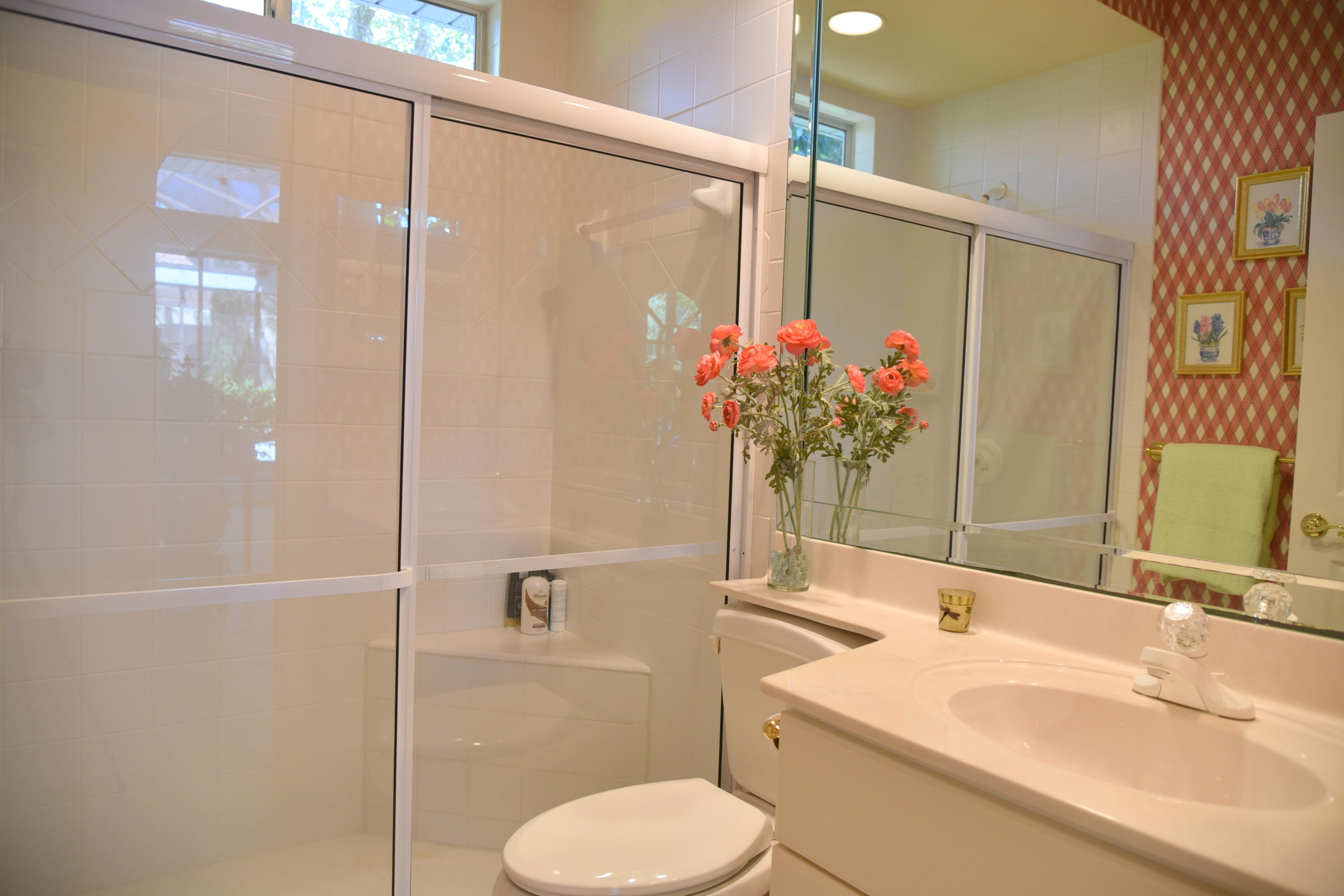 REGATTA BAY - Residential