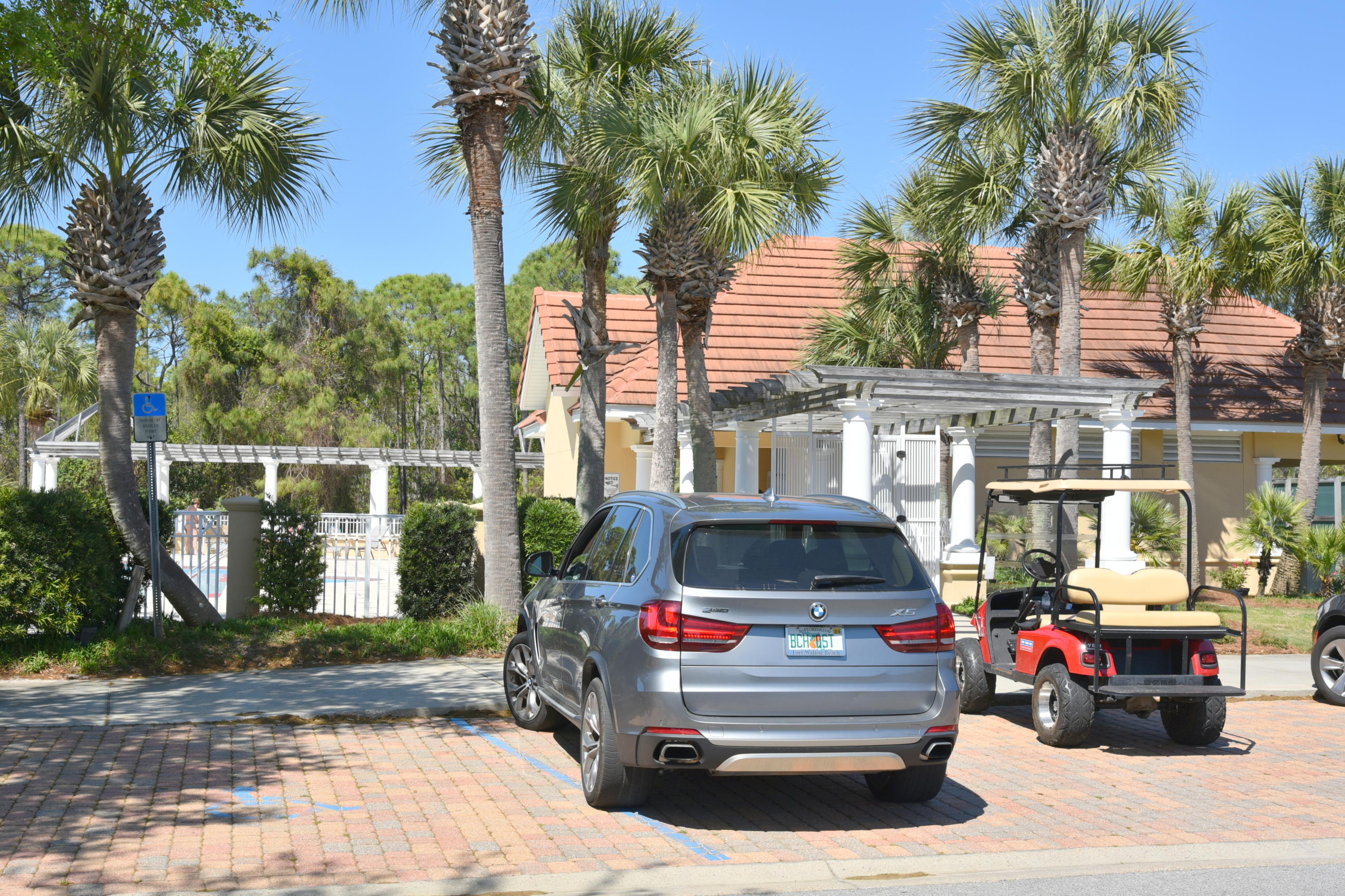 REGATTA BAY - Residential