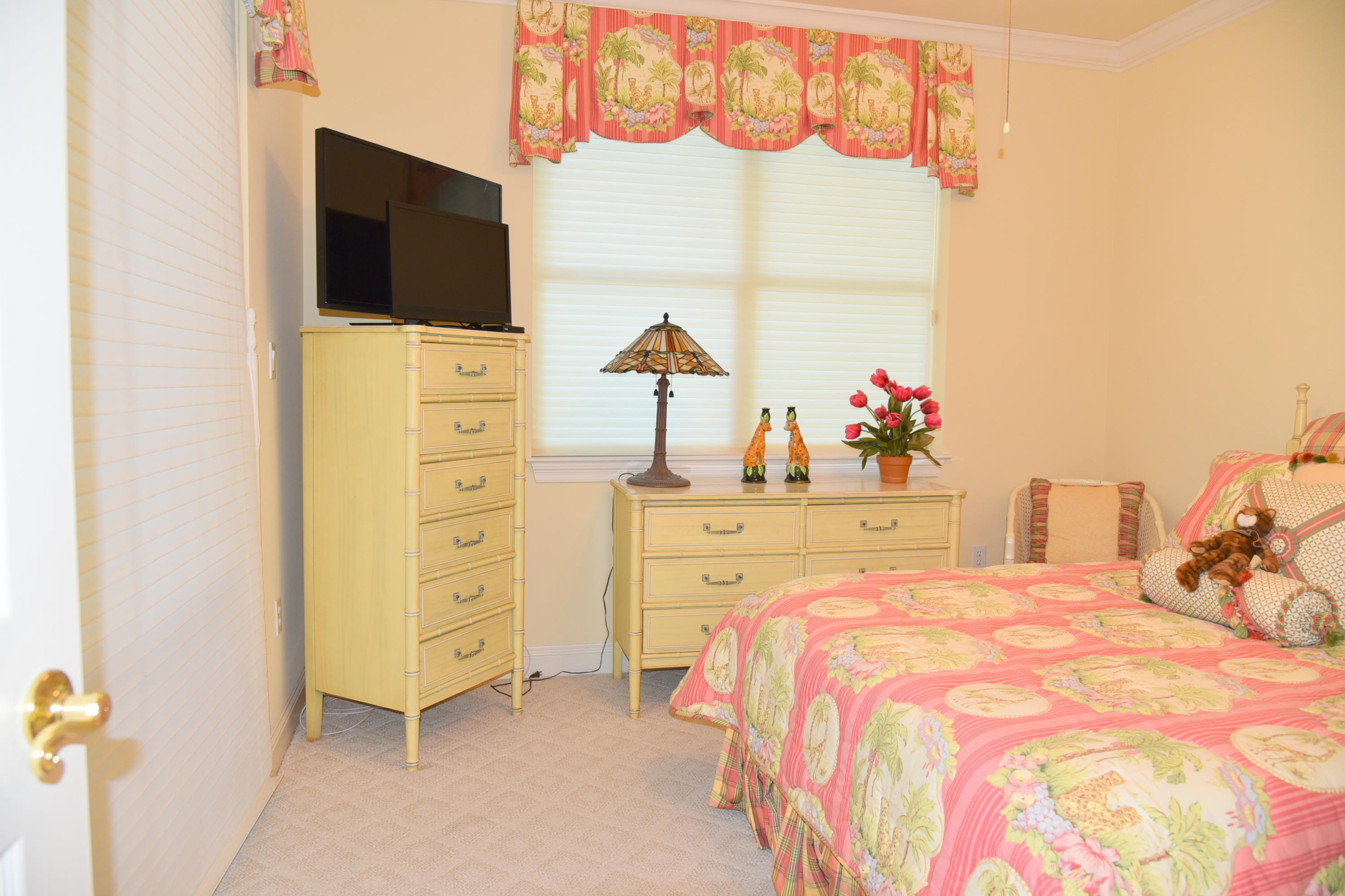REGATTA BAY - Residential