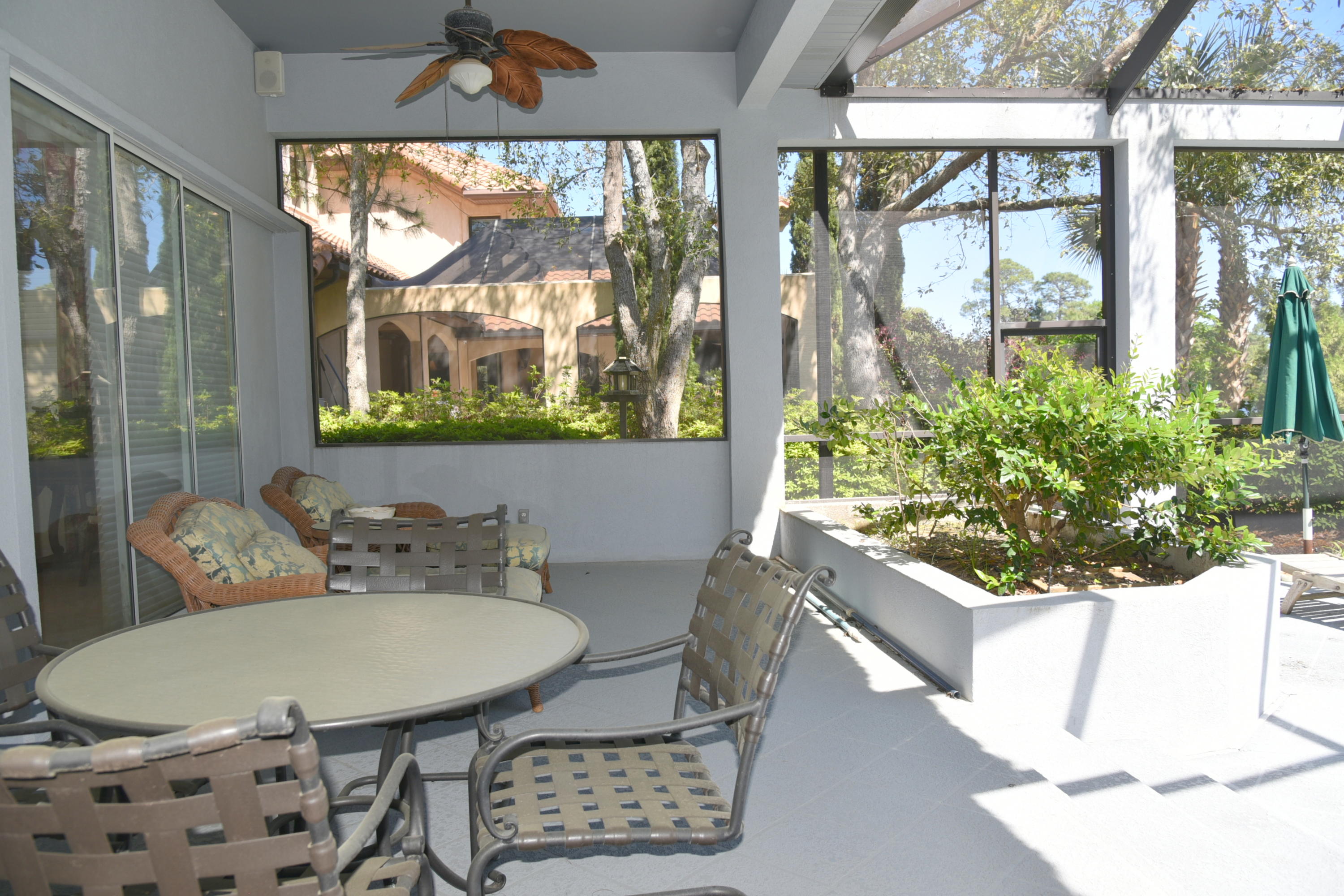 REGATTA BAY - Residential