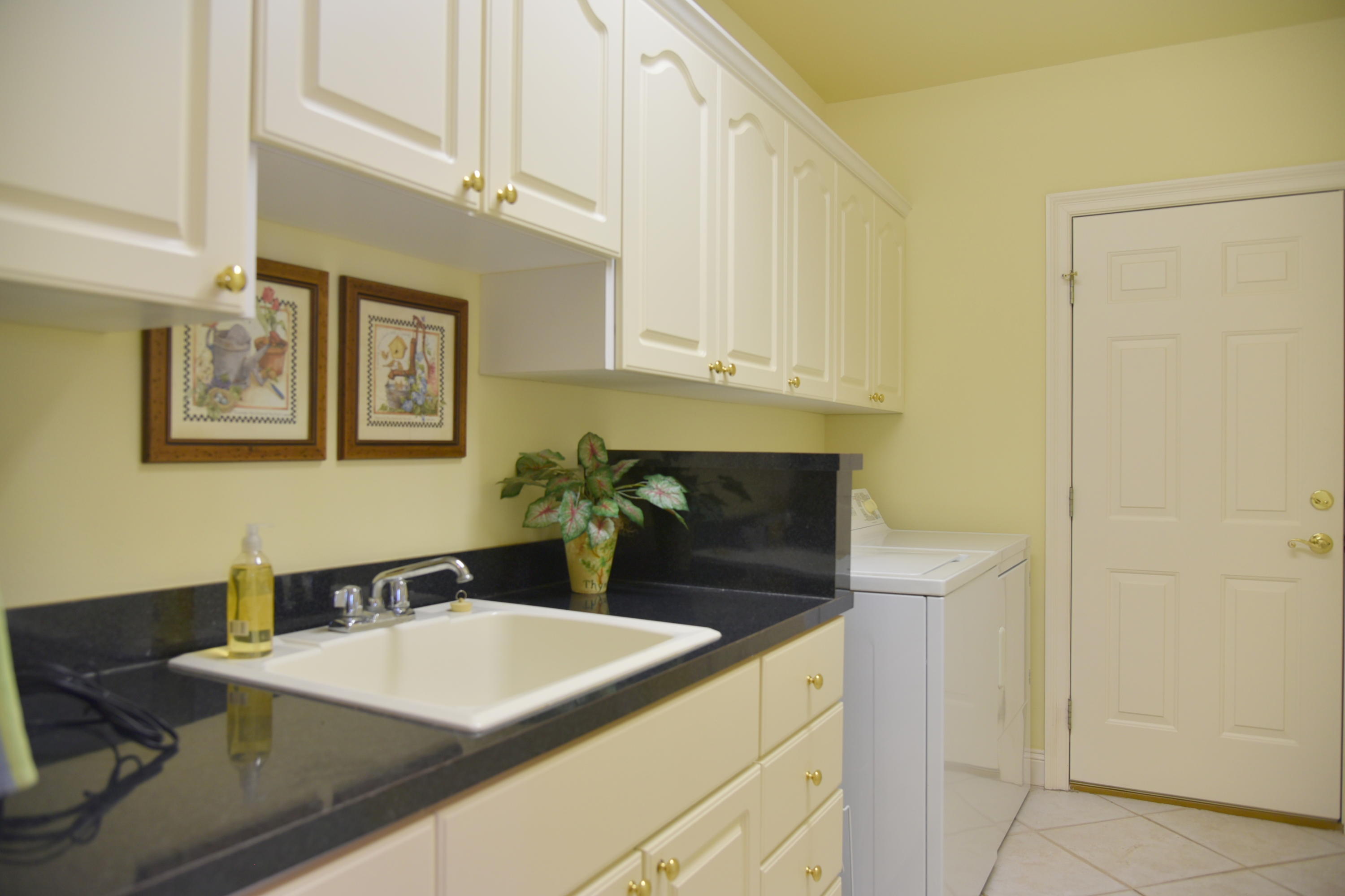 REGATTA BAY - Residential