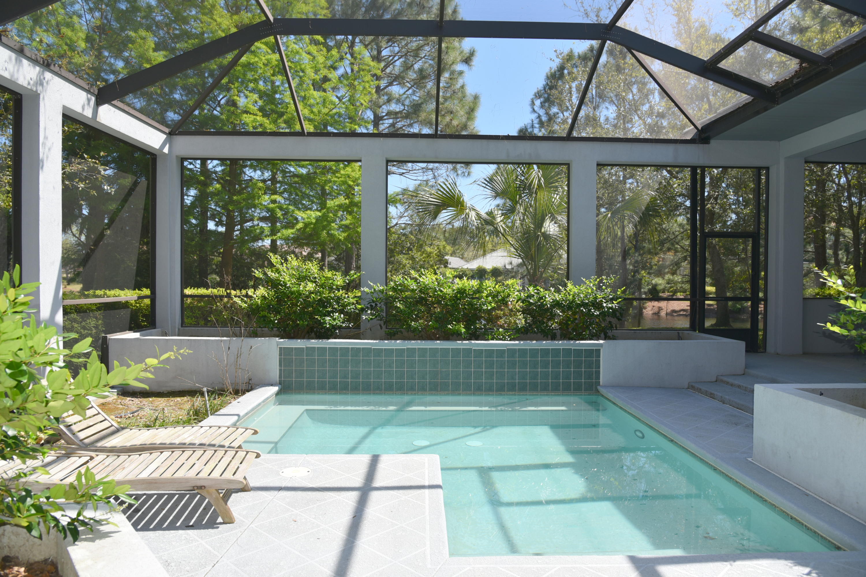 REGATTA BAY - Residential