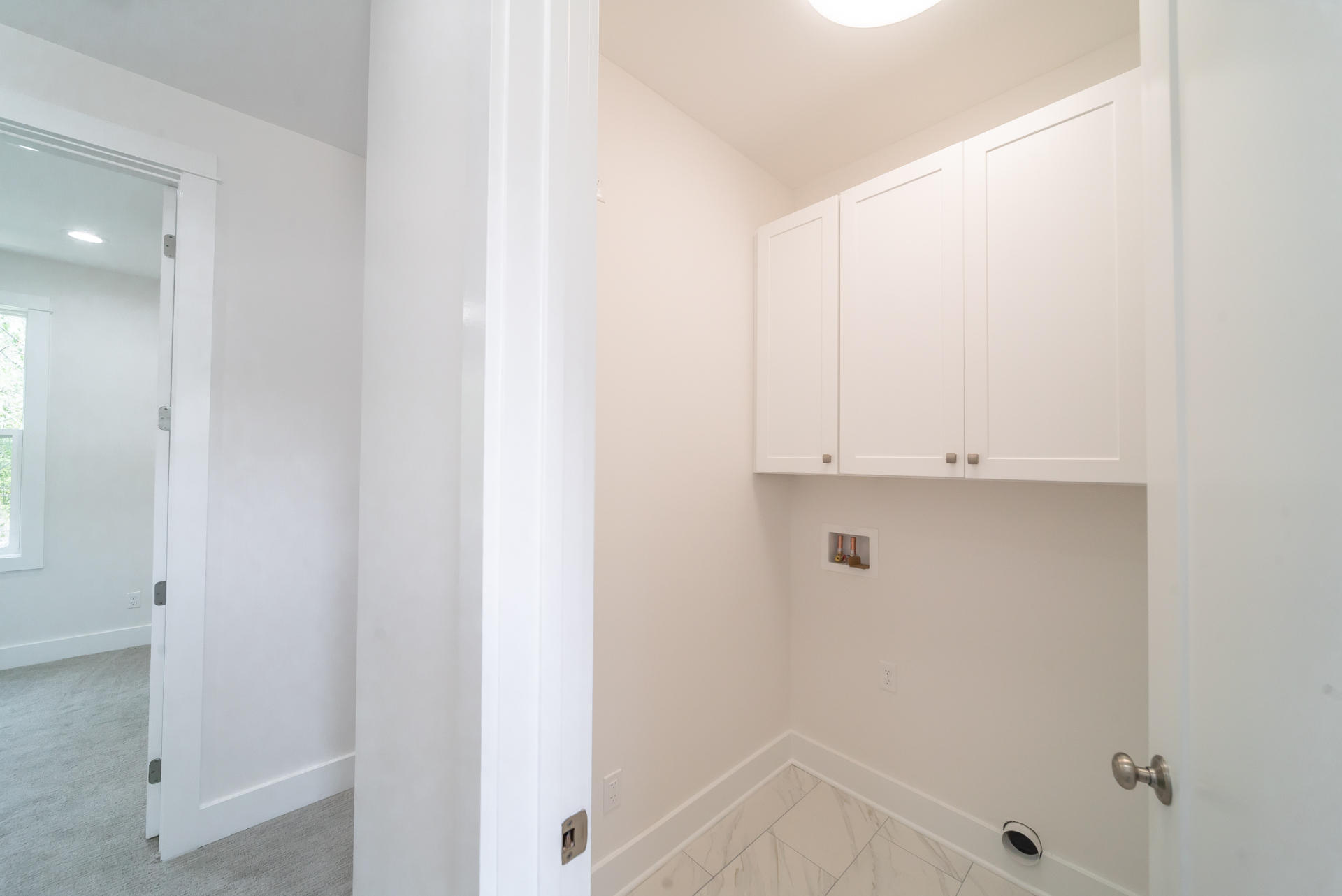 LIGHTHOUSE POINTE - Residential Lease