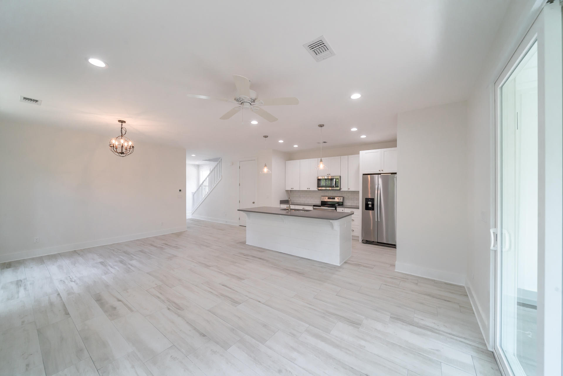 LIGHTHOUSE POINTE - Residential Lease