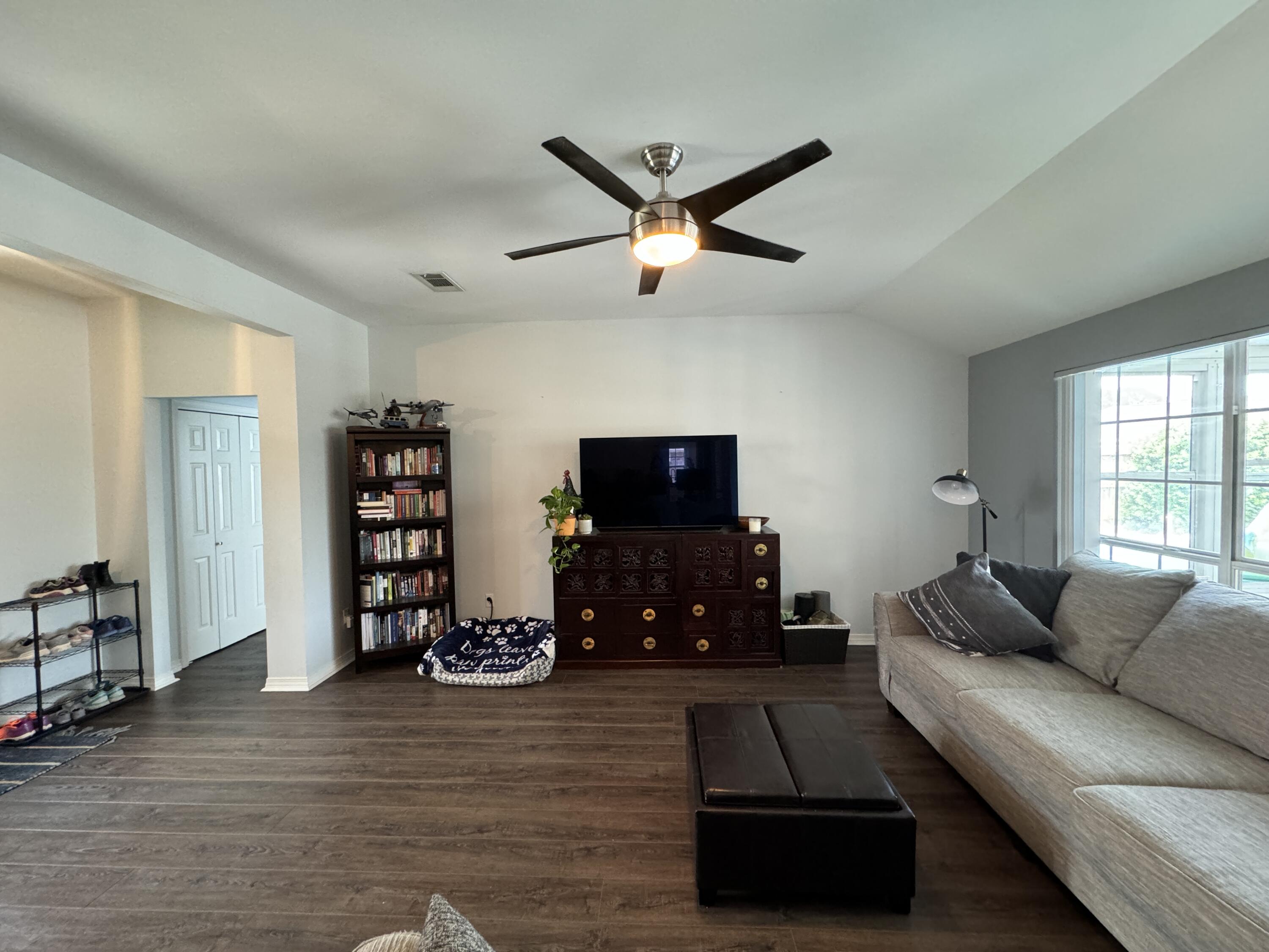 RIDGE WOOD MANOR - Residential Lease