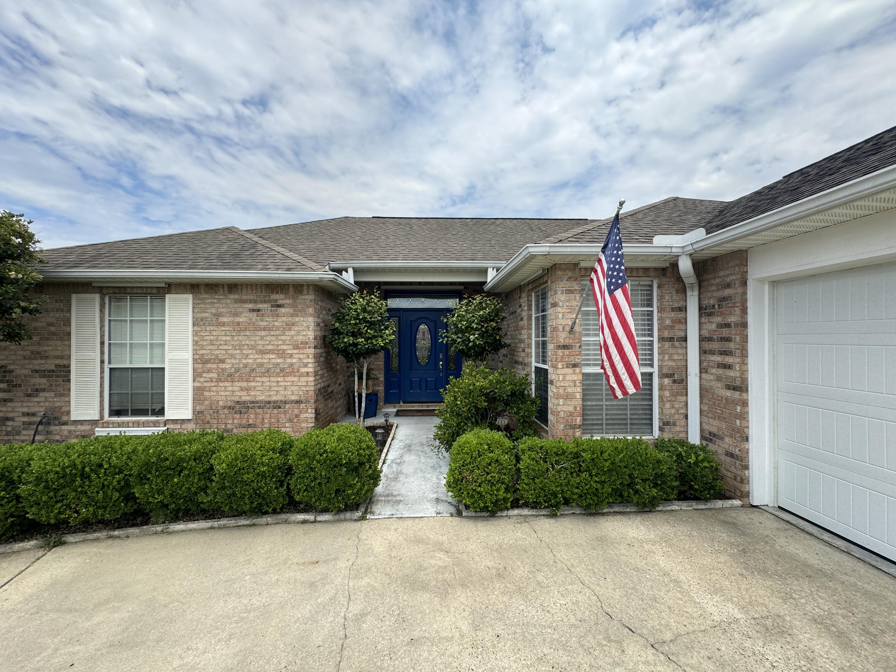 RIDGE WOOD MANOR - Residential Lease