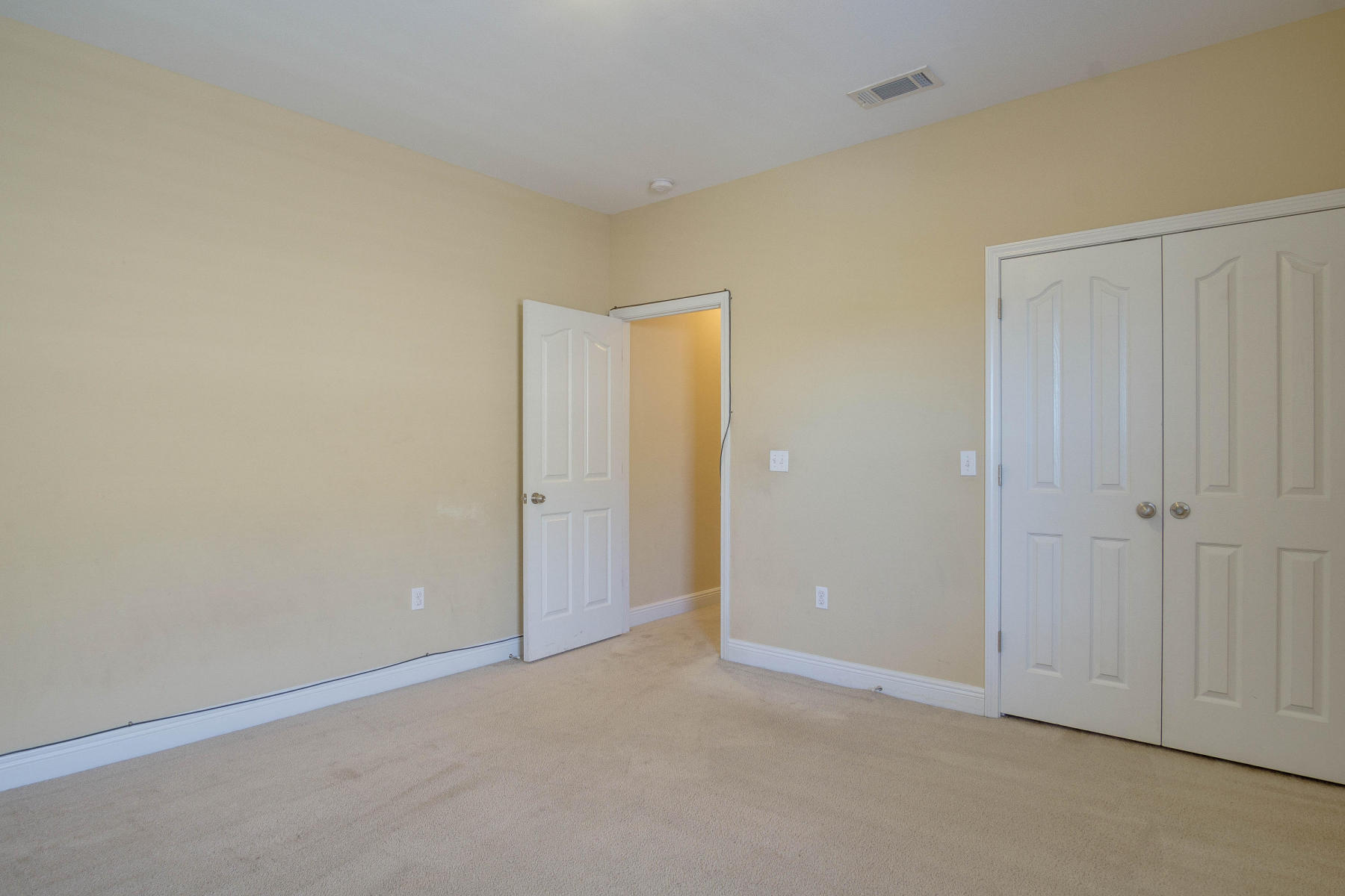 ROLLING RIDGE S/D - Residential Lease